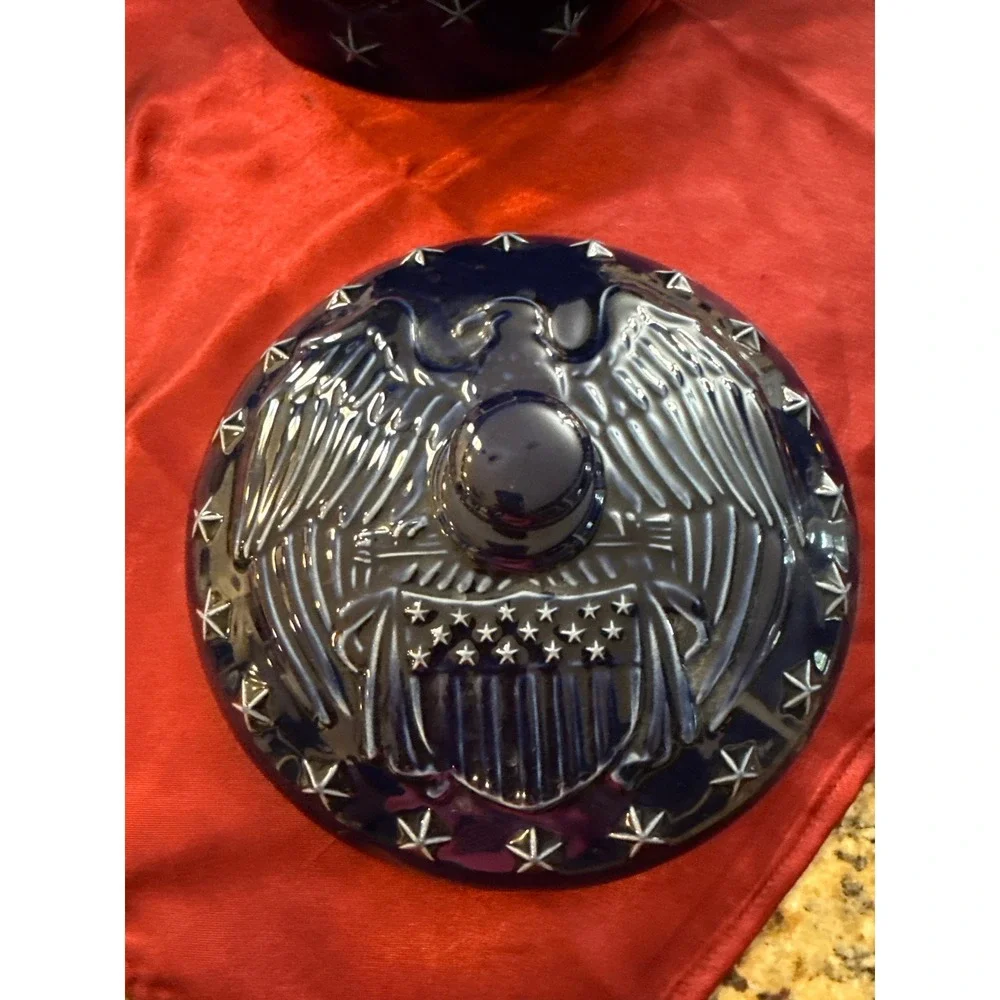 Longaberger Pottery American Eagle Lidded Casserole Dish Navy Blue Stars USA